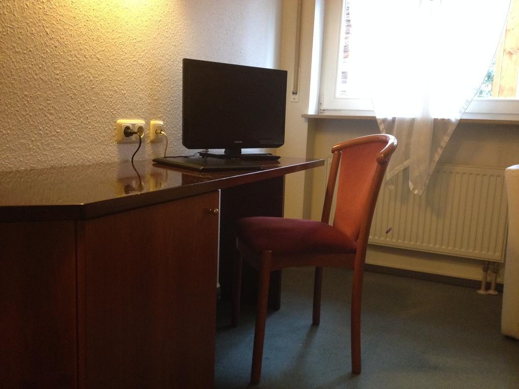 Hotel am Bergl Schweinfurt Zimmer foto